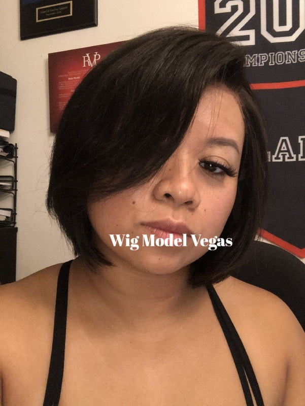 Wear And Go Natural Black Bob Wig Model Vegas